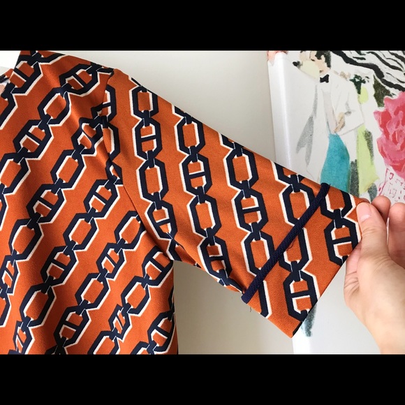 Chainlink print short sleeve stretchy top - Picture 6 of 10